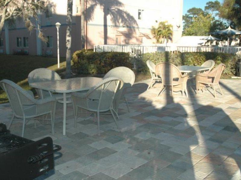 Days Inn By Wyndham Sarasota I-75 Vamo Exterior photo